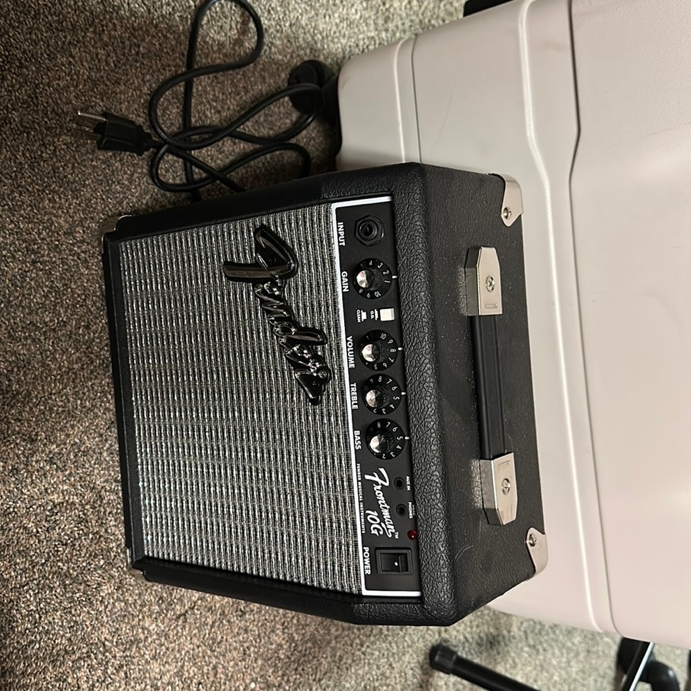 Fender Amp (electric guitar)